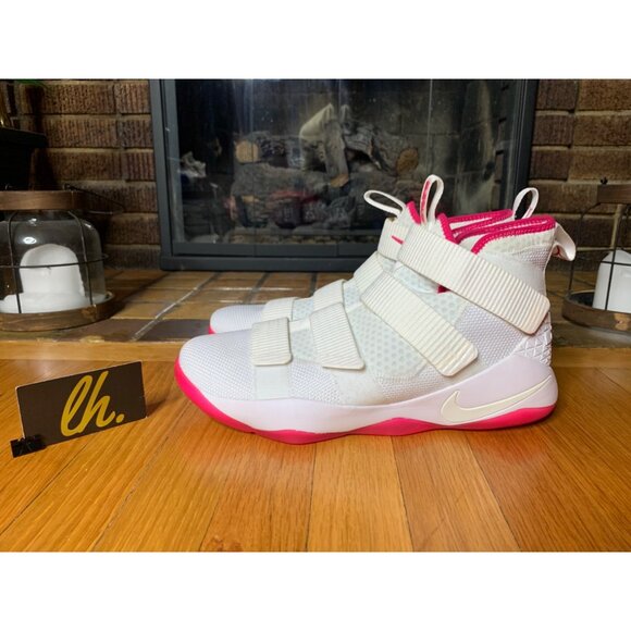 Size 12.5 Lebron Zoom Soldier Xl 11 “Kay Yow” Athletic Basketball Sneakers 89764